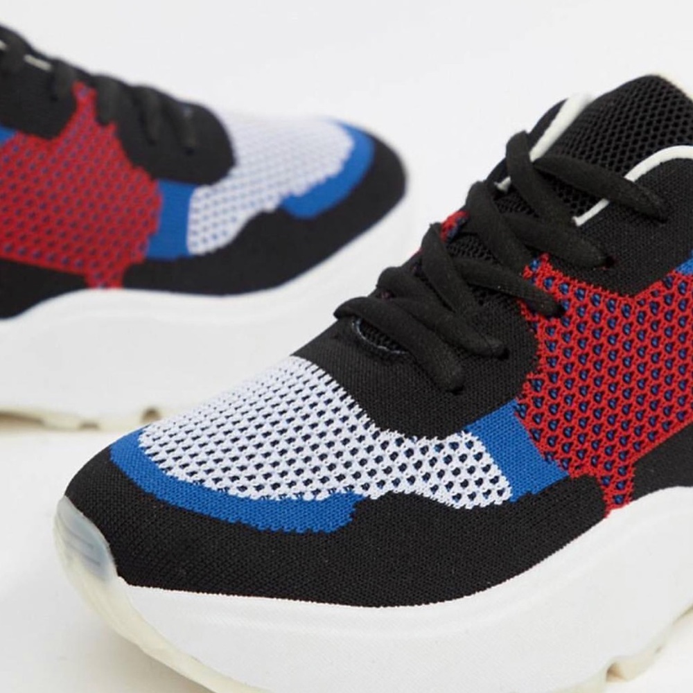 🌺HP🌺 Colorblock Sneakers - Picture 2 of 8